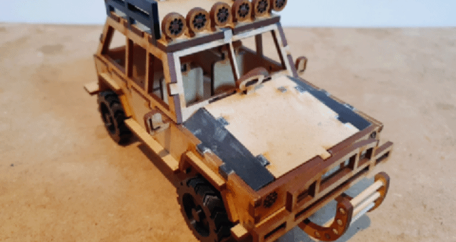 Wood Toy: SUV(버전 3)
