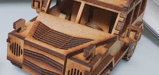Wood Toy: SUV(버전 4)