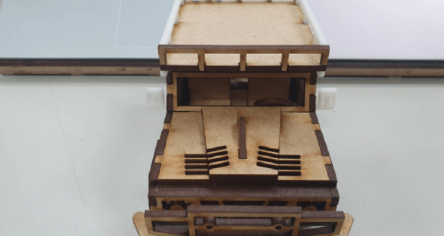 Wood Toy: SUV(버전 5)