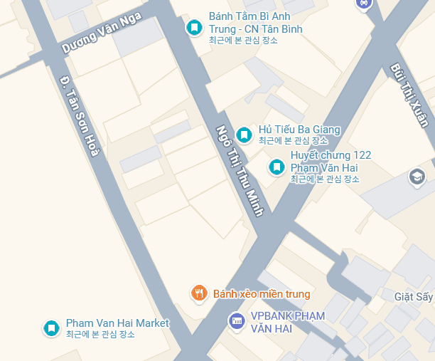 Pham Van Hai Market 저녁 분위기