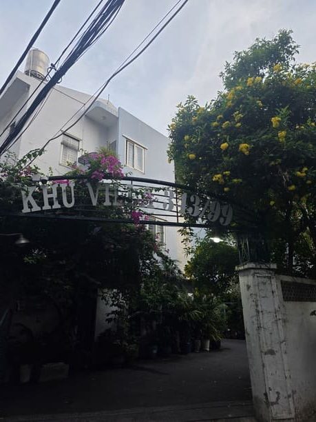 Khách sạn Maison – by Quỳnh Khang